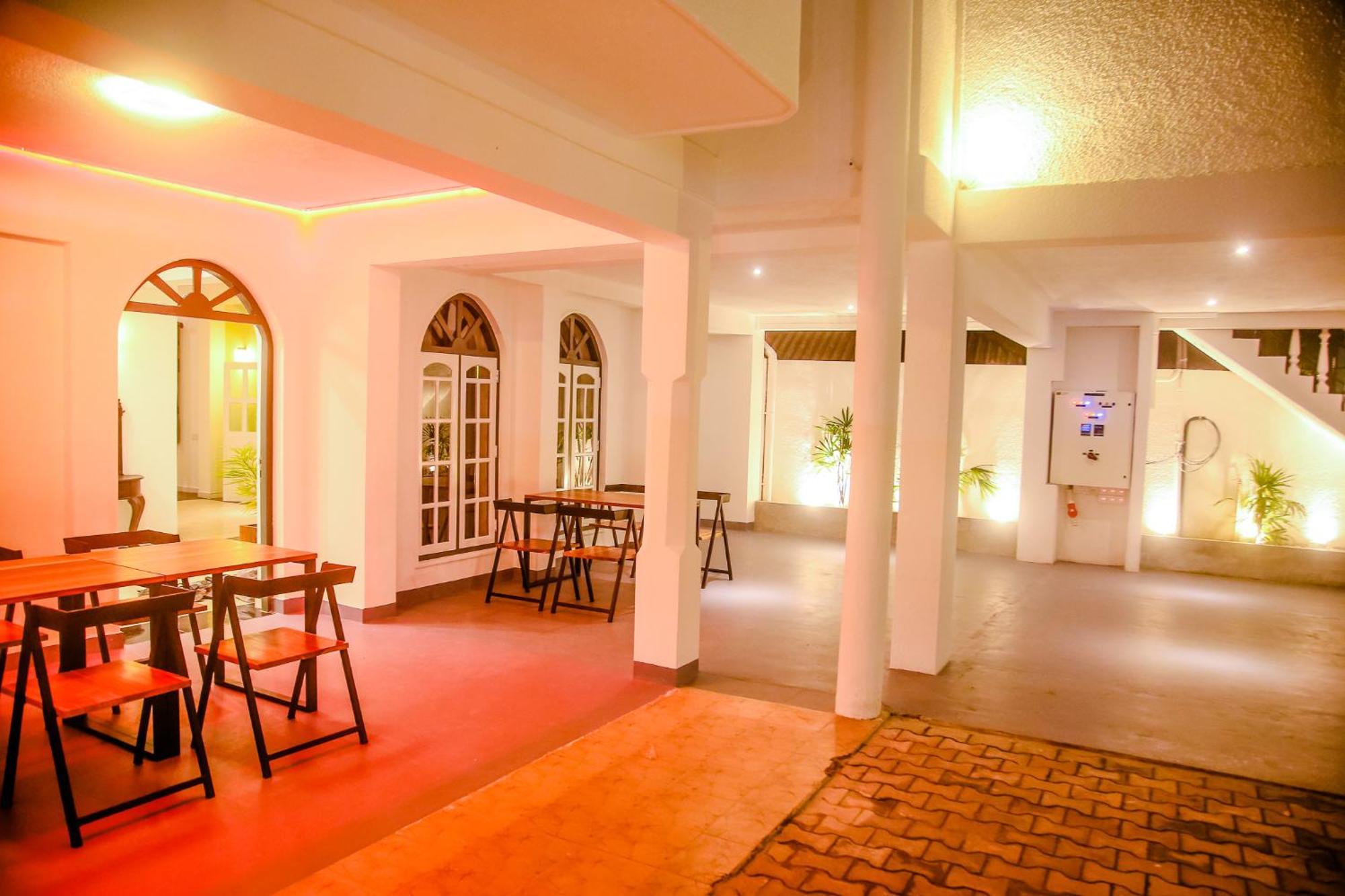 Anchorage Mirissa Hotel Екстериор снимка