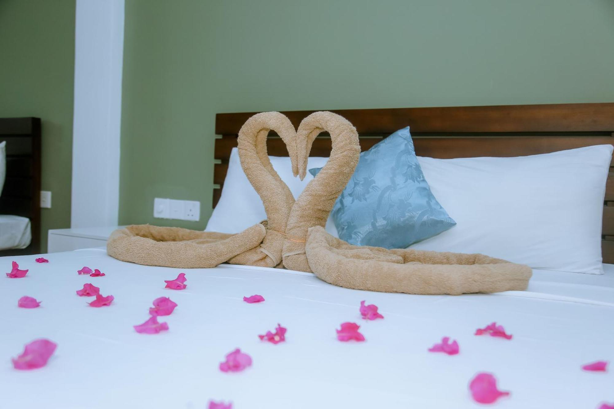 Anchorage Mirissa Hotel Екстериор снимка